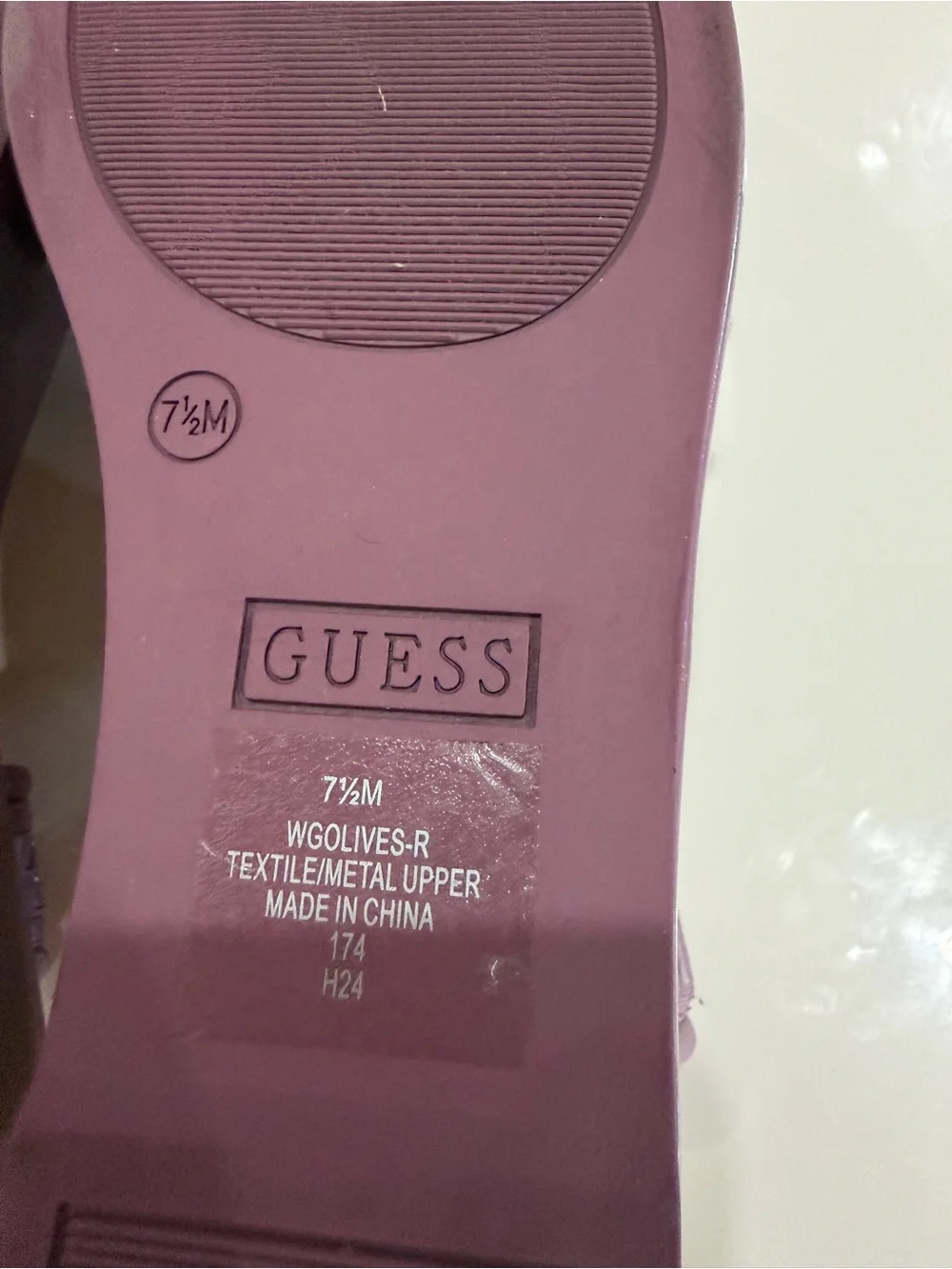 GUESS Avin Logo Sport Platform Sandals — Size 7.5 (Mauve/Lilac)